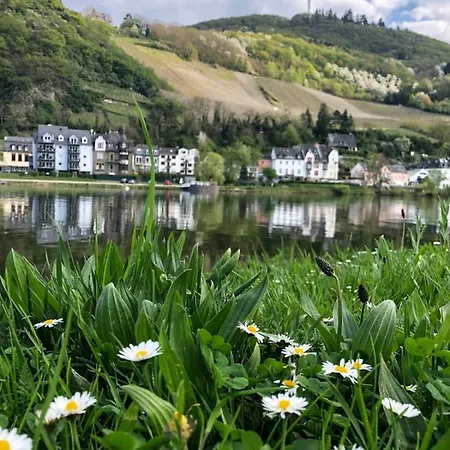 Und Gaestezimmer Peter Busch Διαμέρισμα