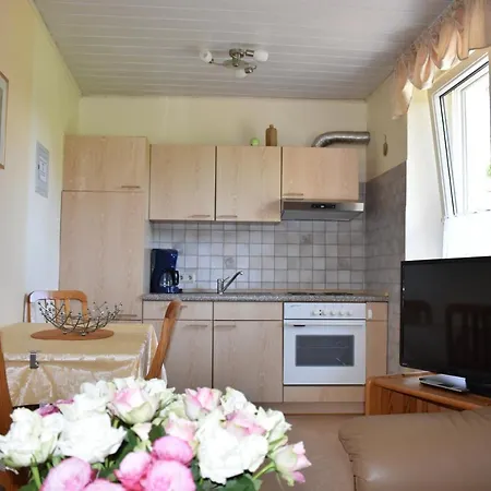 Διαμέρισμα Und Gaestezimmer Peter Busch Bernkastel-Kues