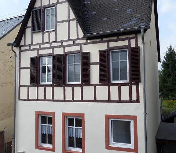 Und Gaestezimmer Peter Busch アパート *